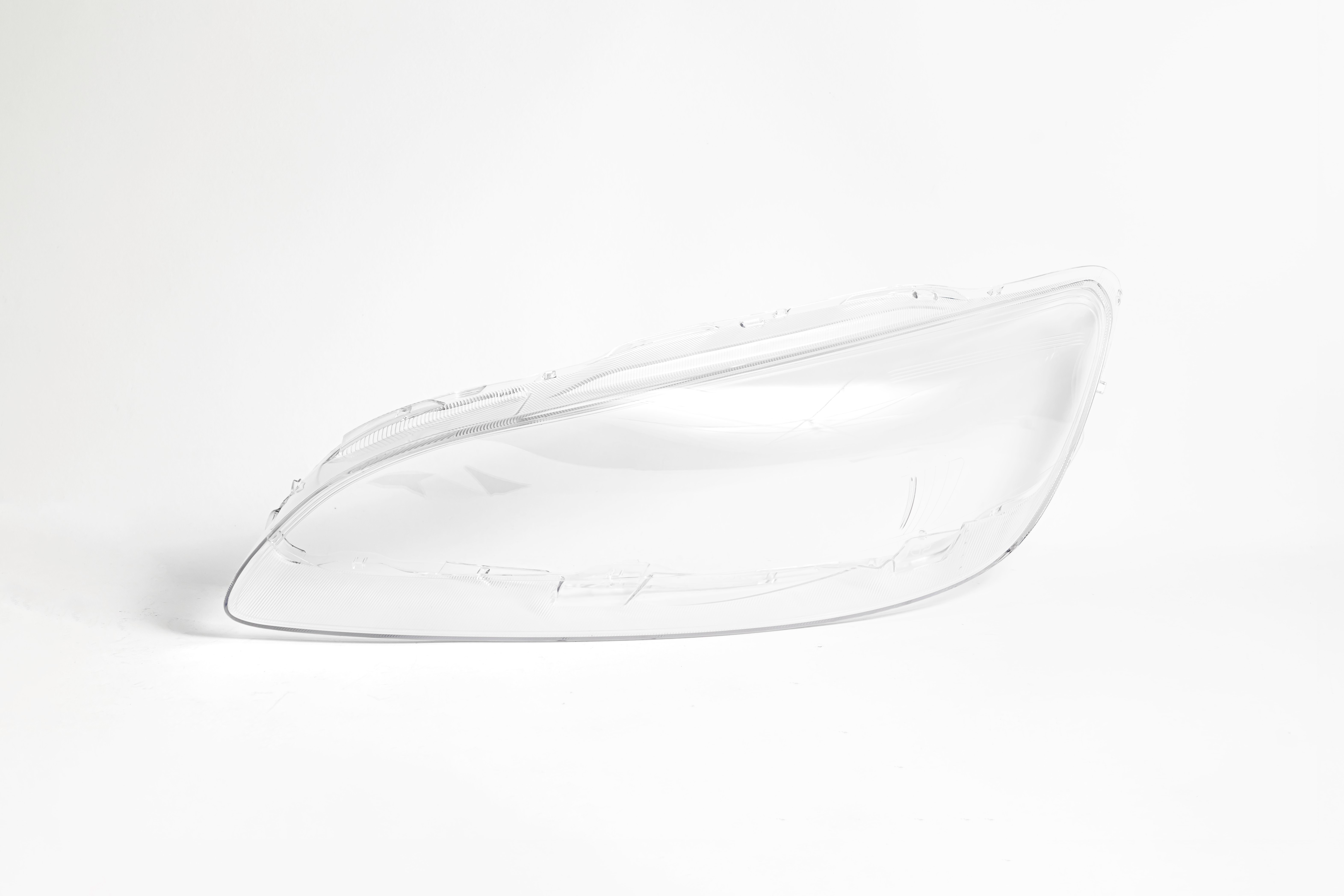 Volvo S60 2013–2018 Dešinės Pusės Žibinto Stiklas - Image 2